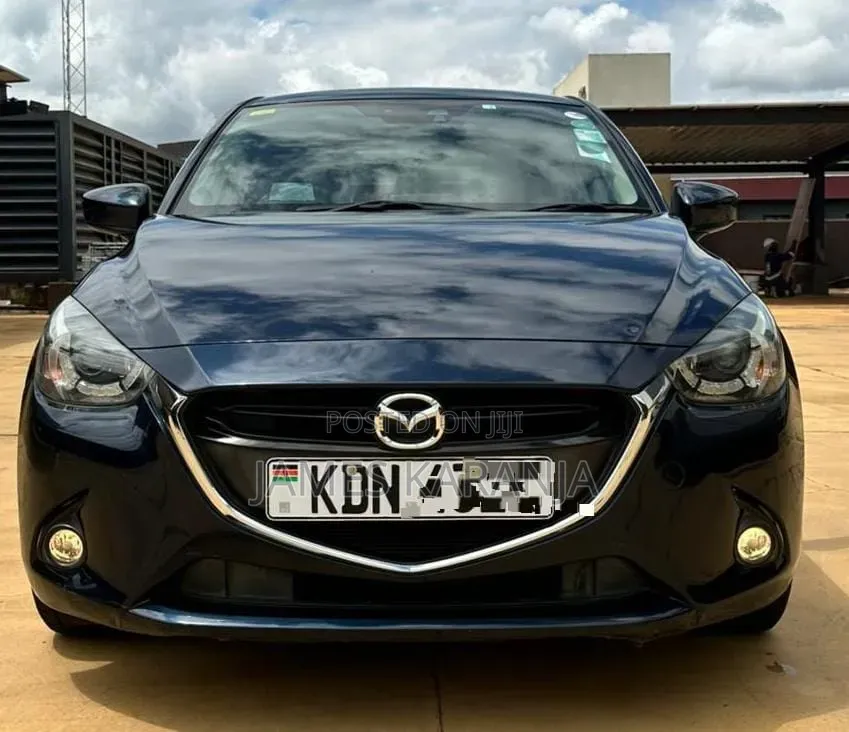 Mazda Demio 2016 Blue