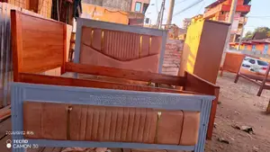 Orange Mocket Bed
