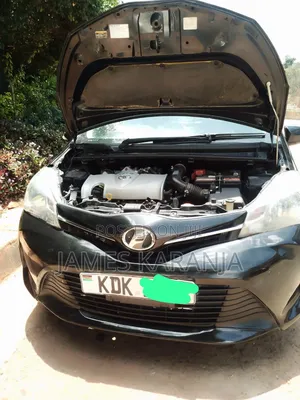Toyota Vitz 2015 Black