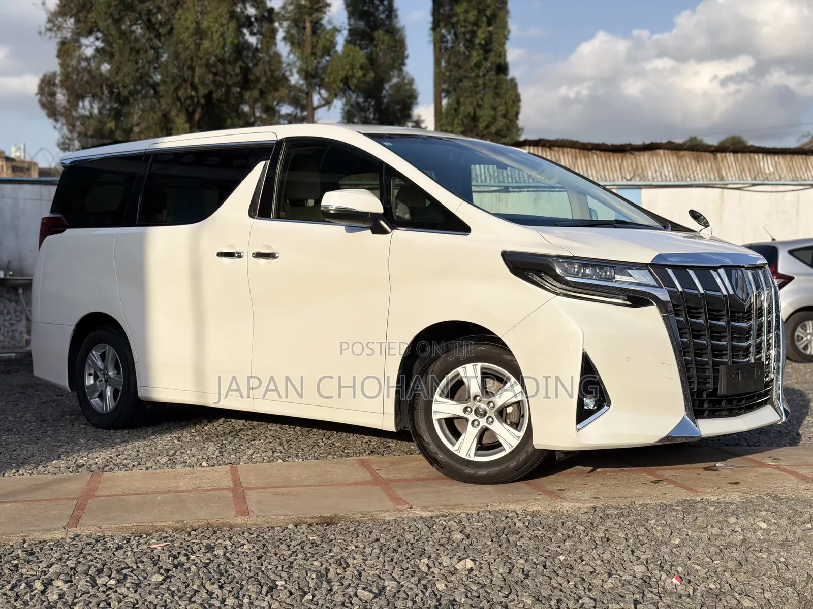 Toyota Alphard 2.5 Petrol FWD 2019 White