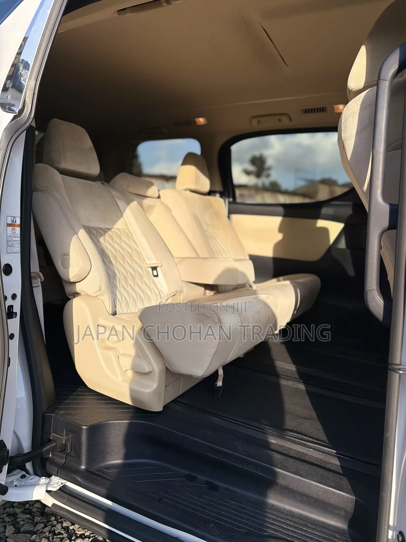 Toyota Alphard 2.5 Petrol FWD 2019 White