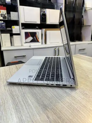 Laptop HP EliteBook 850 G8 16GB Intel Core i7 SSD 256GB