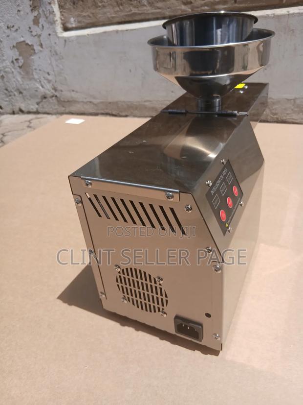 Edible Oil Pressing Machine