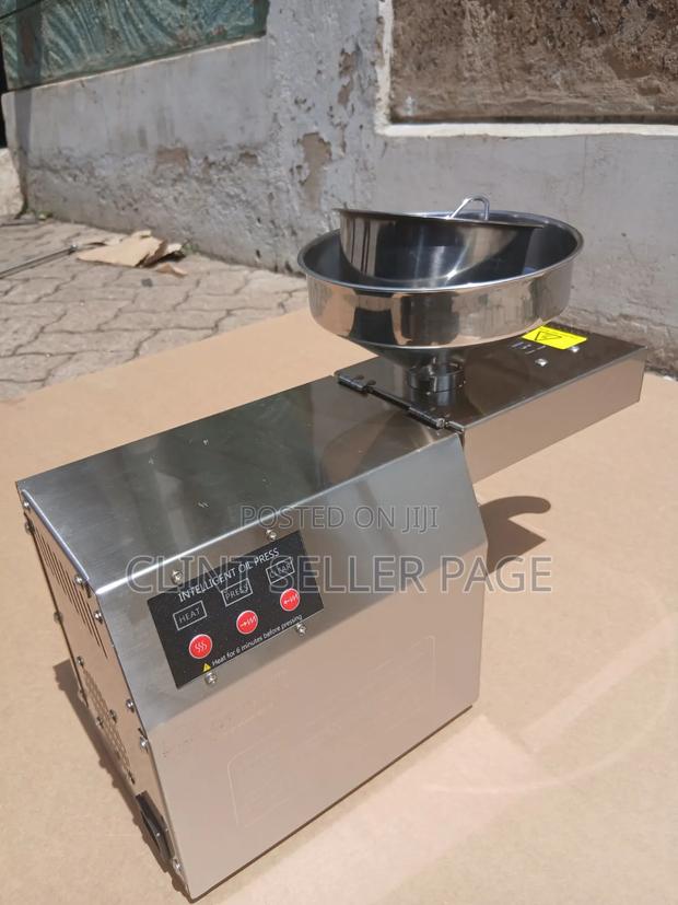 Edible Oil Pressing Machine - thumbnail 3