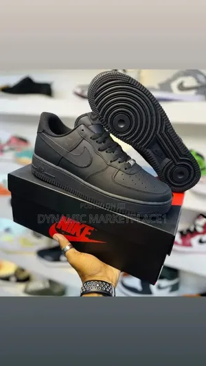 Airforce 1 Black Shoes