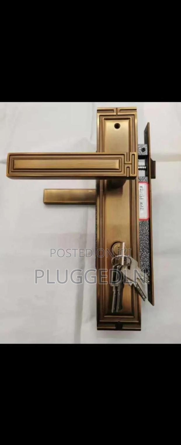 Heavy-Duty Door Lock Sets - thumbnail 3