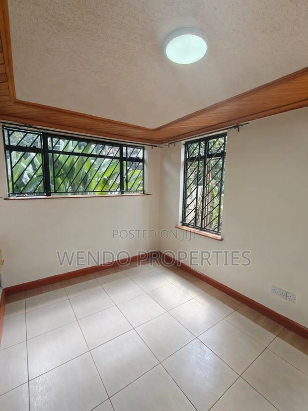 2bdrm Bungalow in Hardy for rent - thumbnail 3