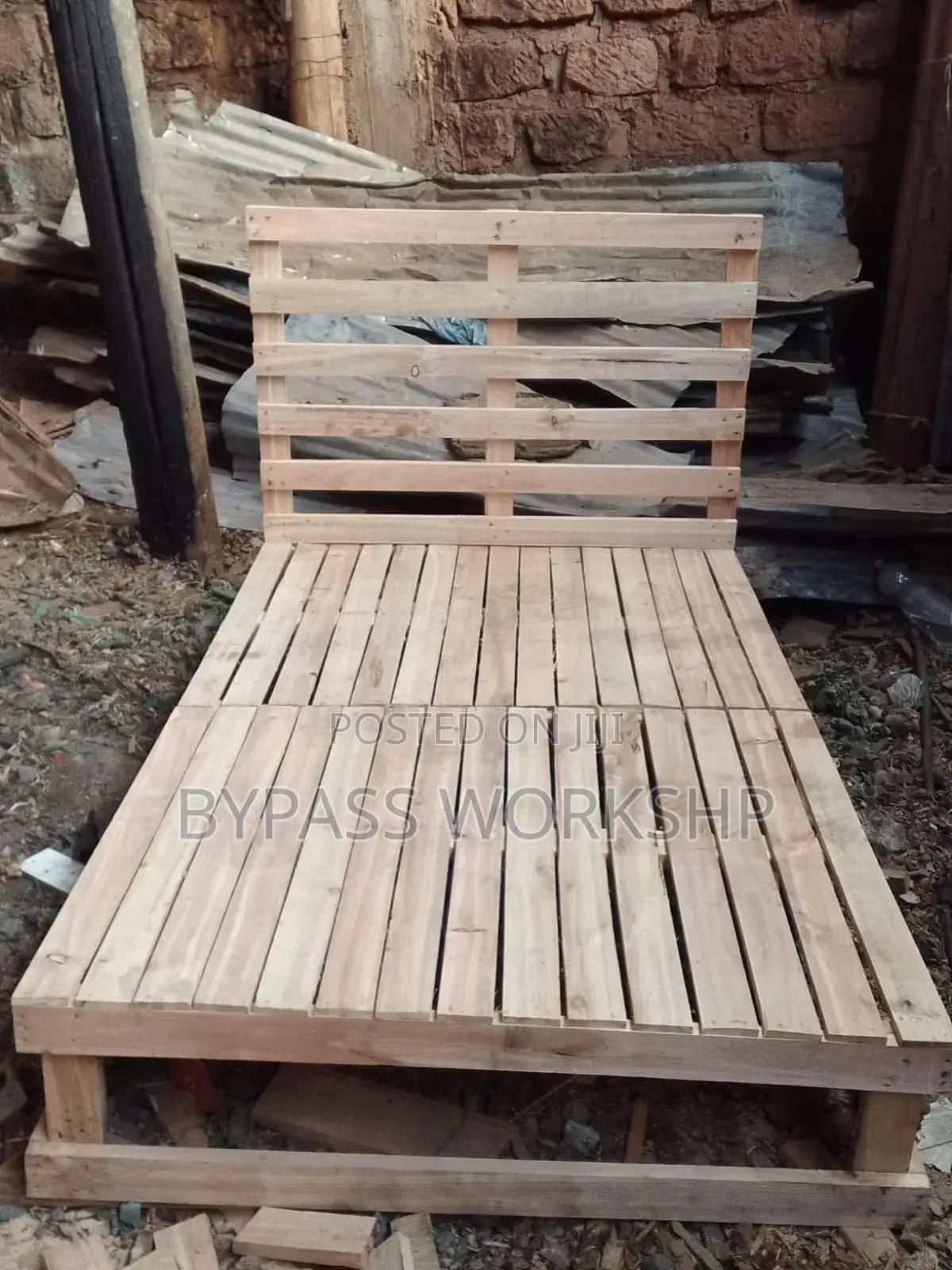 4 Byy 6 Pallet Bed