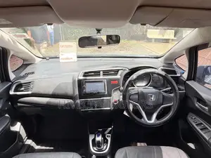 Honda Fit 2015 Silver
