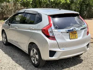 Honda Fit 2015 Silver
