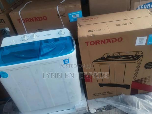 12kgs Tornado Twin Tub Washing Machine