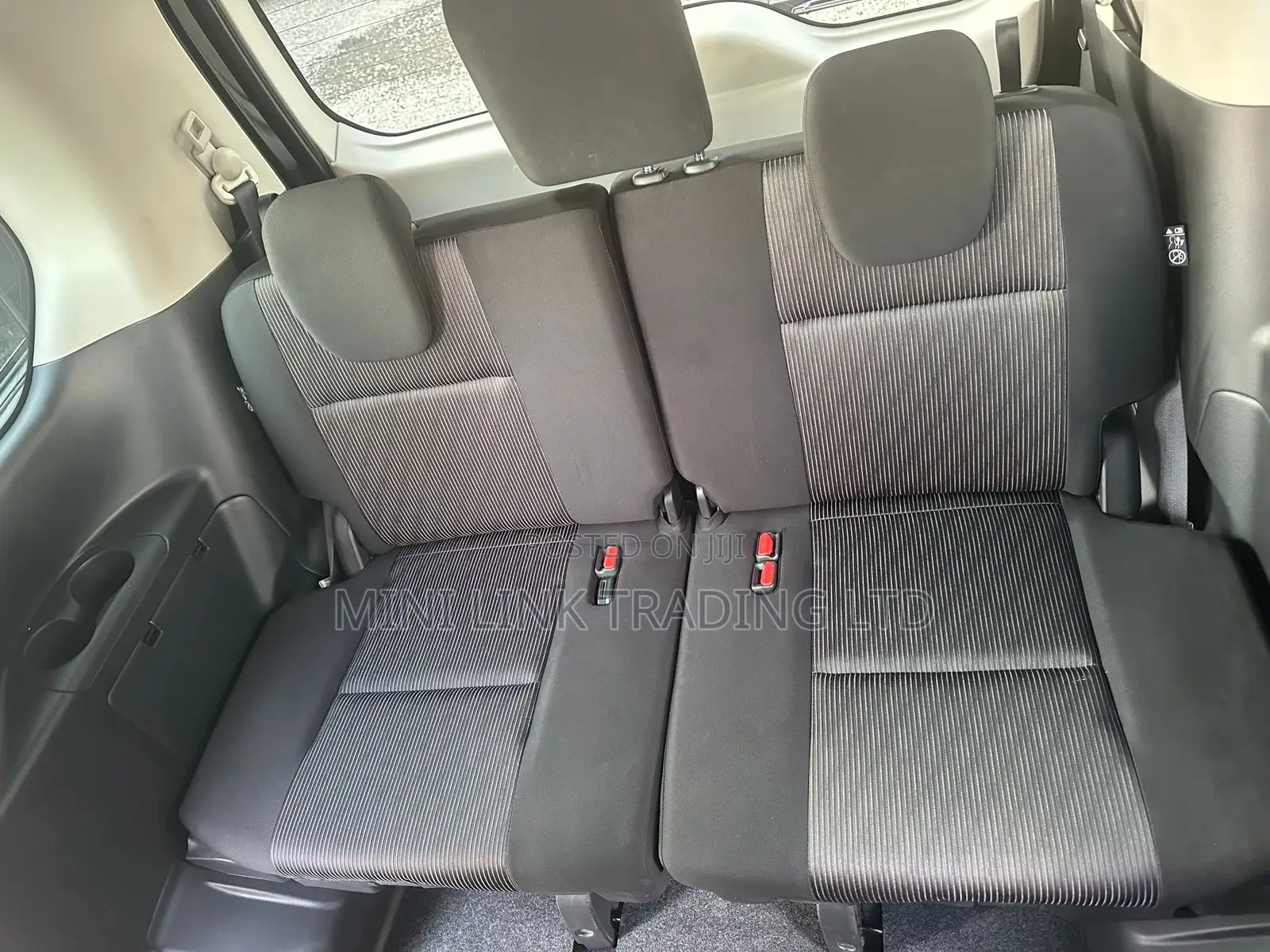 Nissan Serena 2021 Black