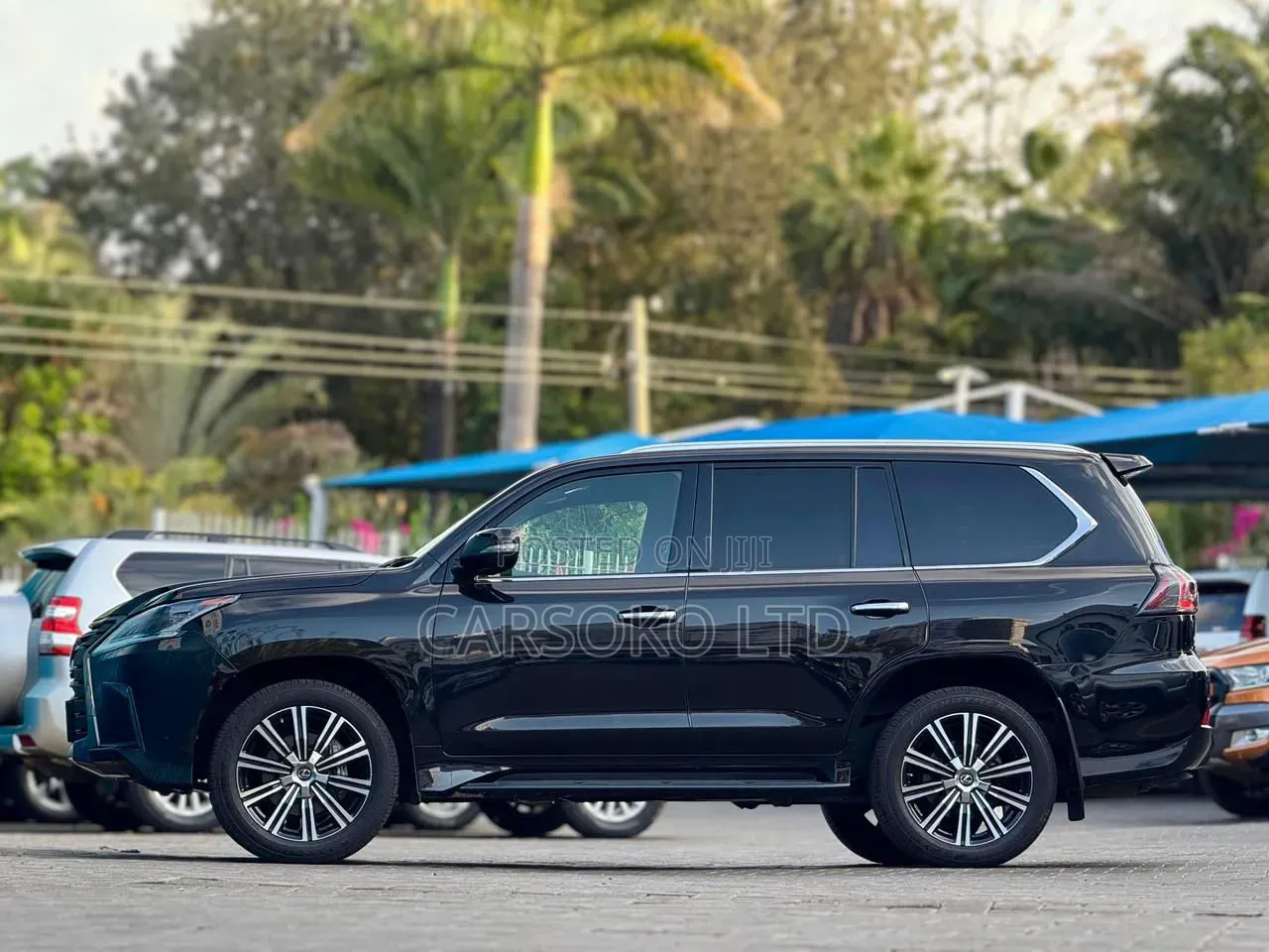 Lexus LX 570 AWD 2019 Black