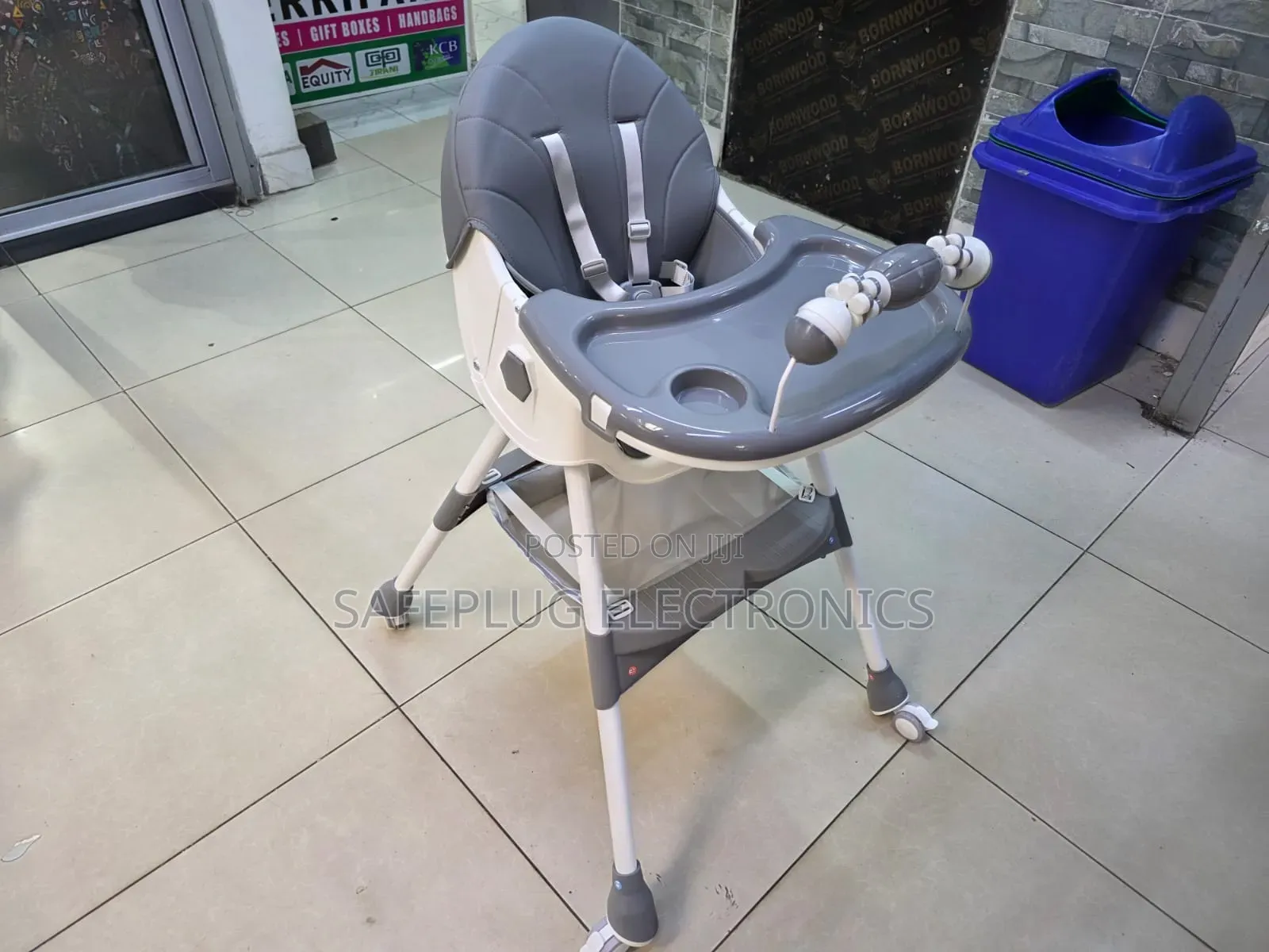 Feeding Chair With Safety Belt
