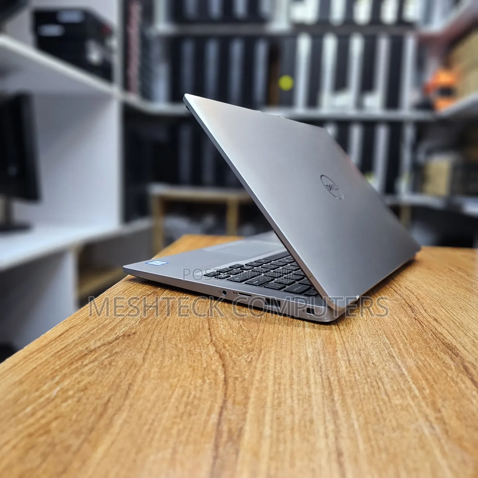 Laptop Dell Latitude 7400 8GB Intel Core i5 SSD 256GB