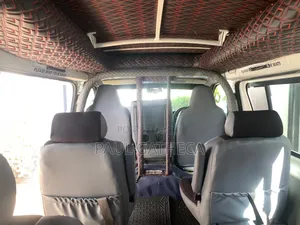 Toyota HiAce 2014 White