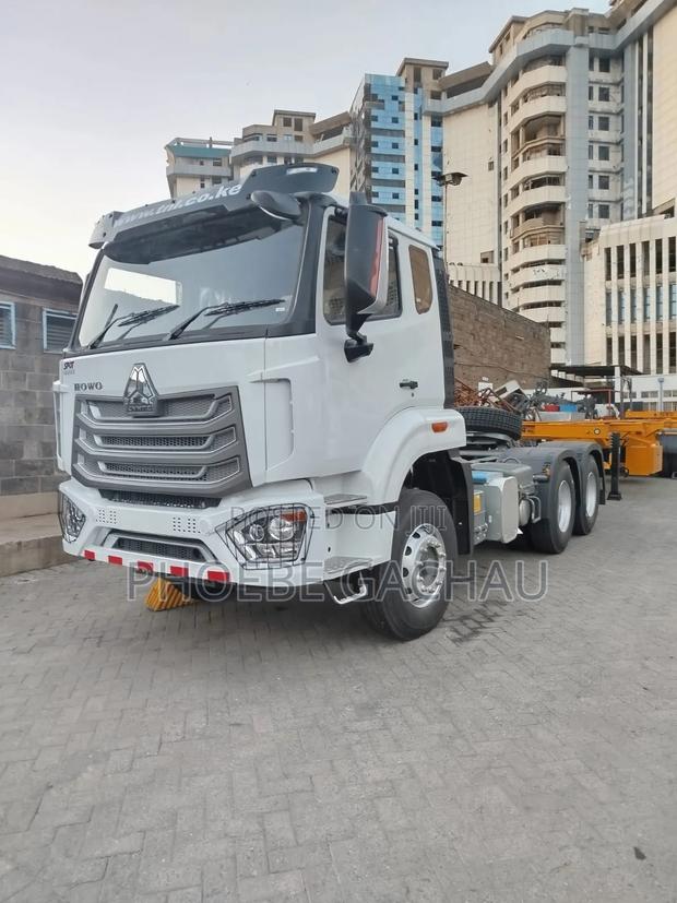Howo Prime Mover 2026 White - thumbnail 5