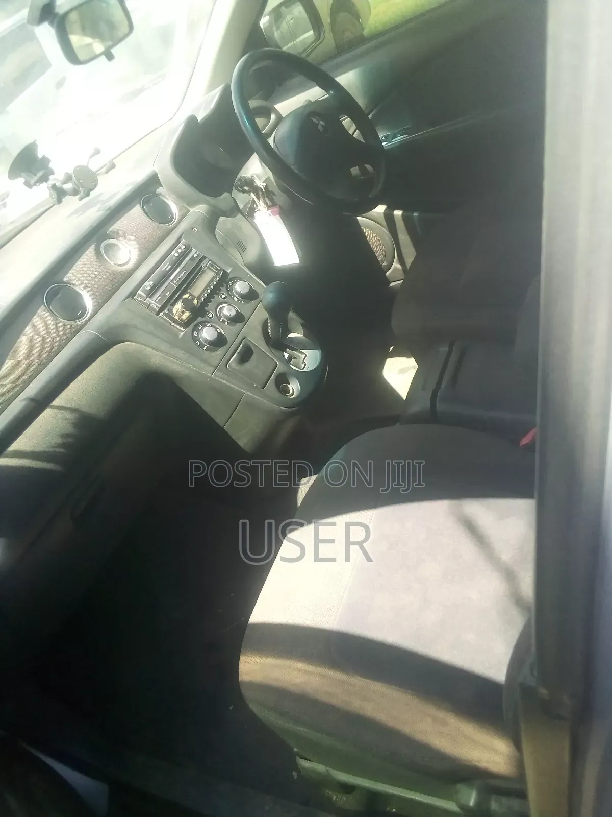 Mitsubishi Airtrek 2.4 4WD 2005 Silver