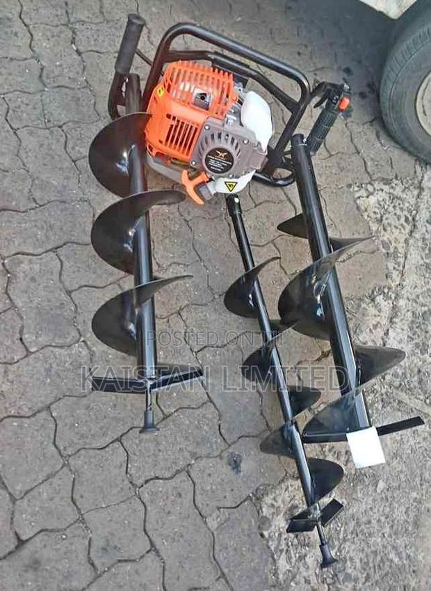 Hawk King 4-Stroke Earth Auger Machine 139cc Petrol Hole Digger
