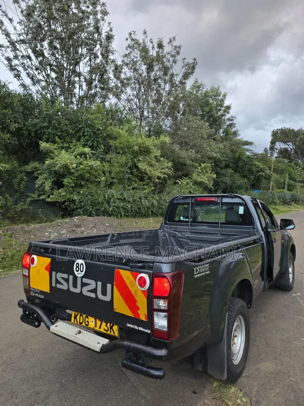 Isuzu D-MAX 2022 Gray