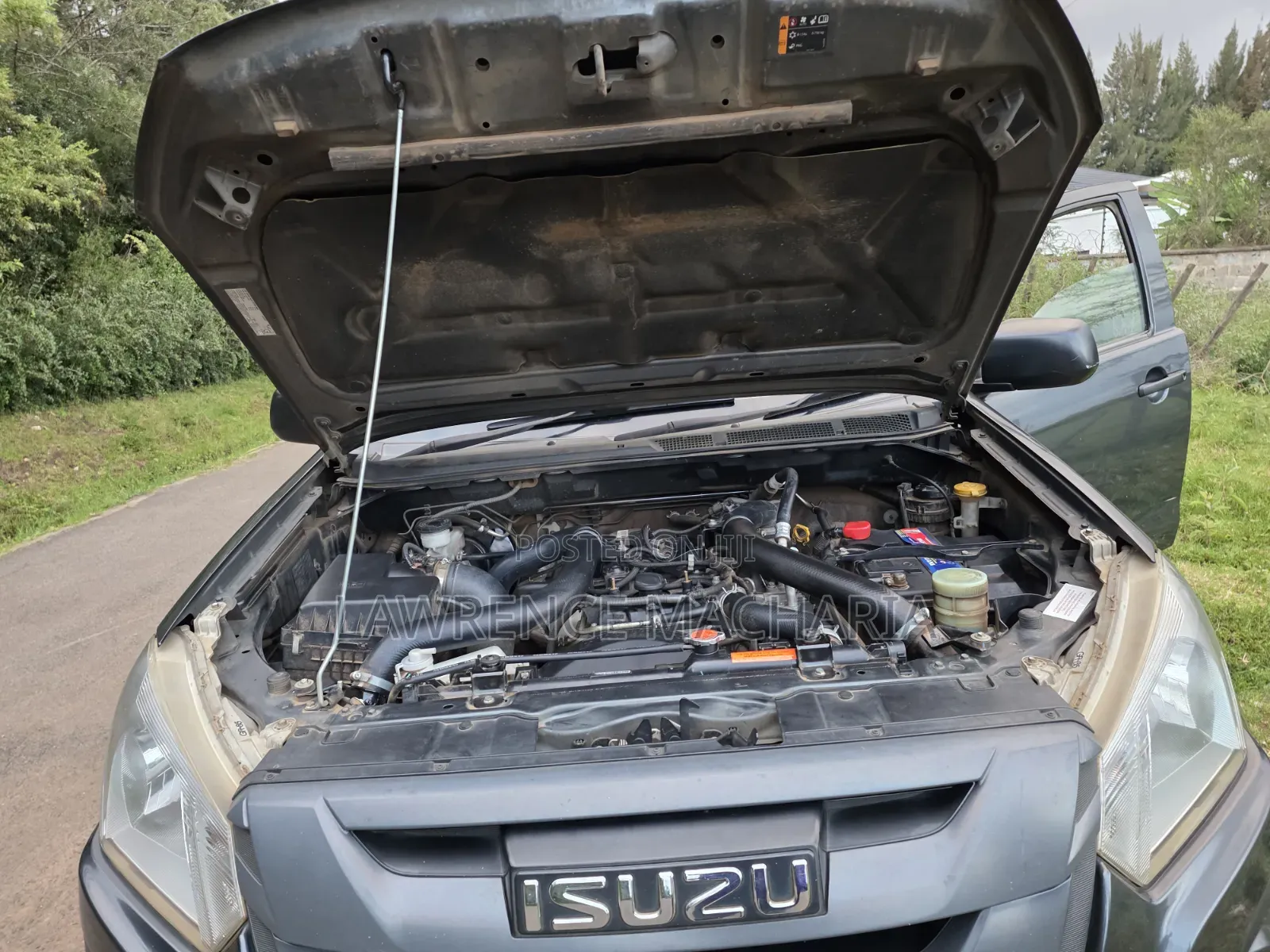 Isuzu D-MAX 2022 Gray