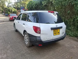 Nissan Advan 2012 White