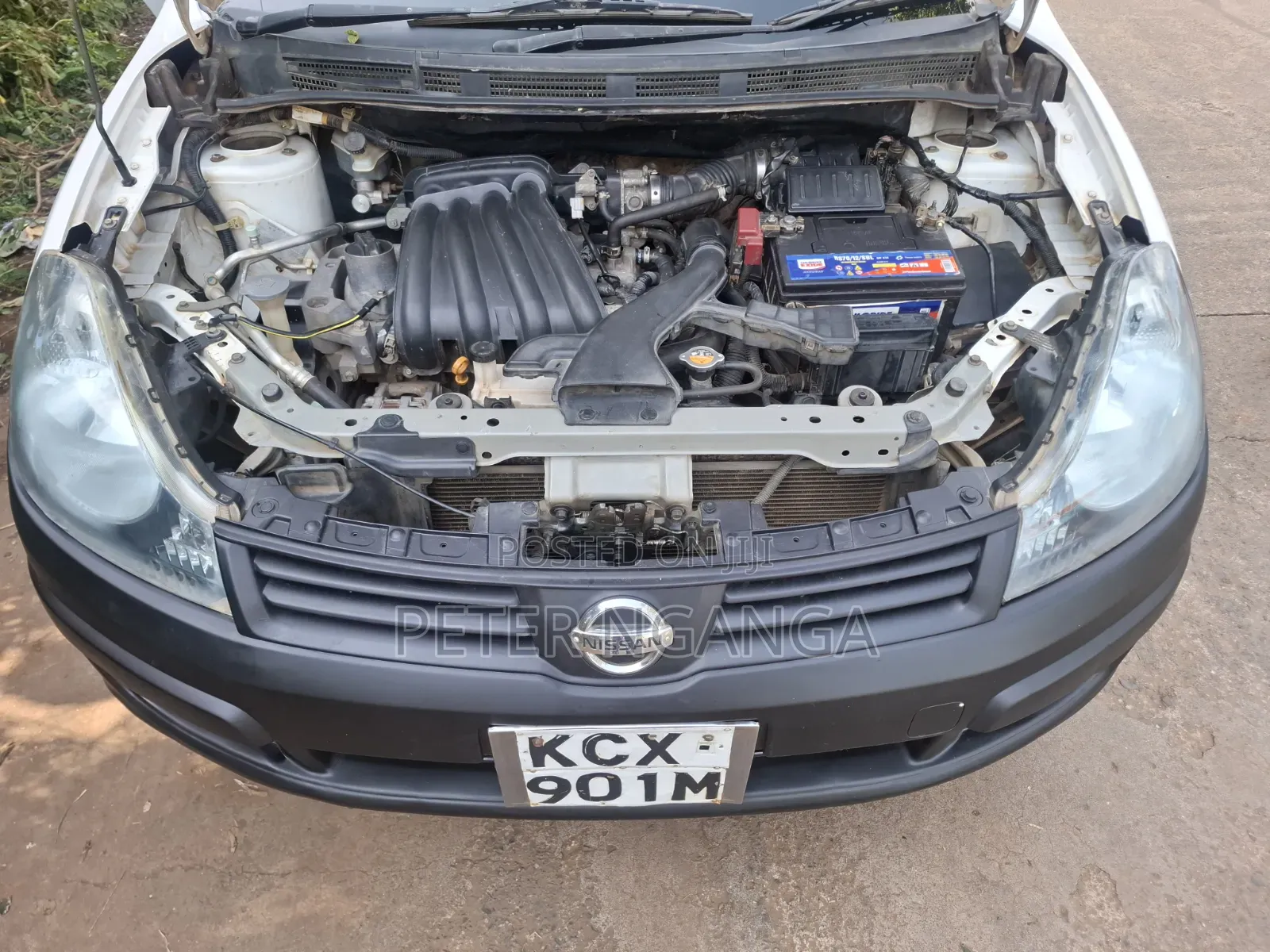 Nissan Advan 2012 White