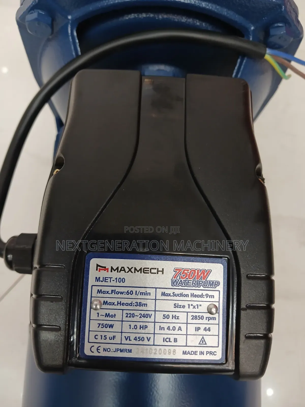 Maxmech Self Propelled Booster Pump