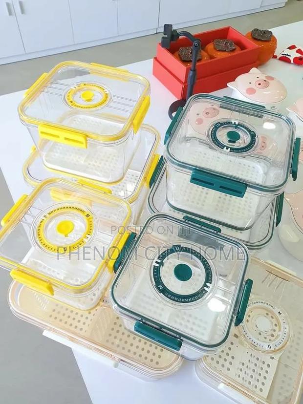 3pc Stackable Food Storage Containers - thumbnail 2