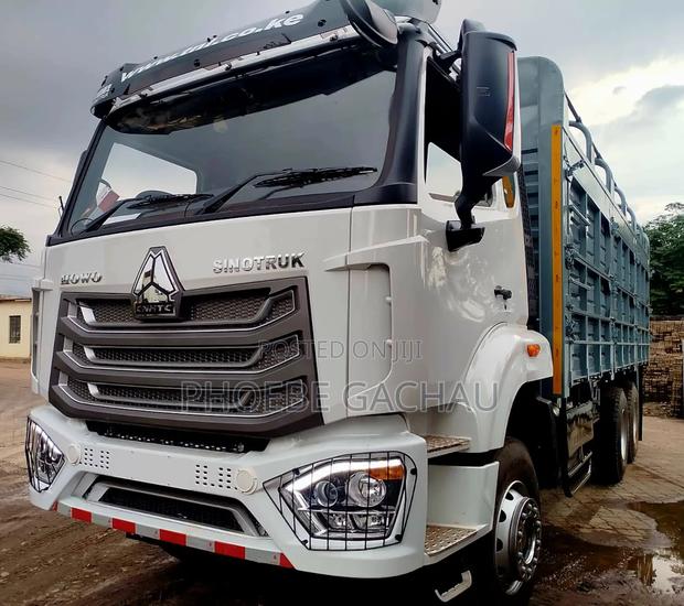 Brand New Sinotruk 2026 White - thumbnail 2