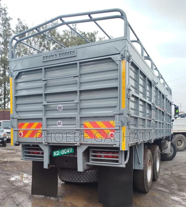 Brand New Sinotruk 2026 White - thumbnail 5