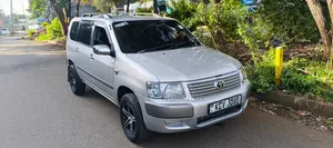 Toyota Succeed 2012 Silver