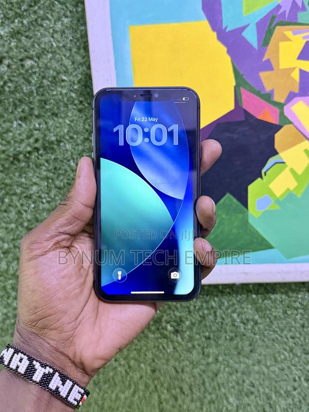 Apple iPhone 11 128 GB Black - thumbnail 2