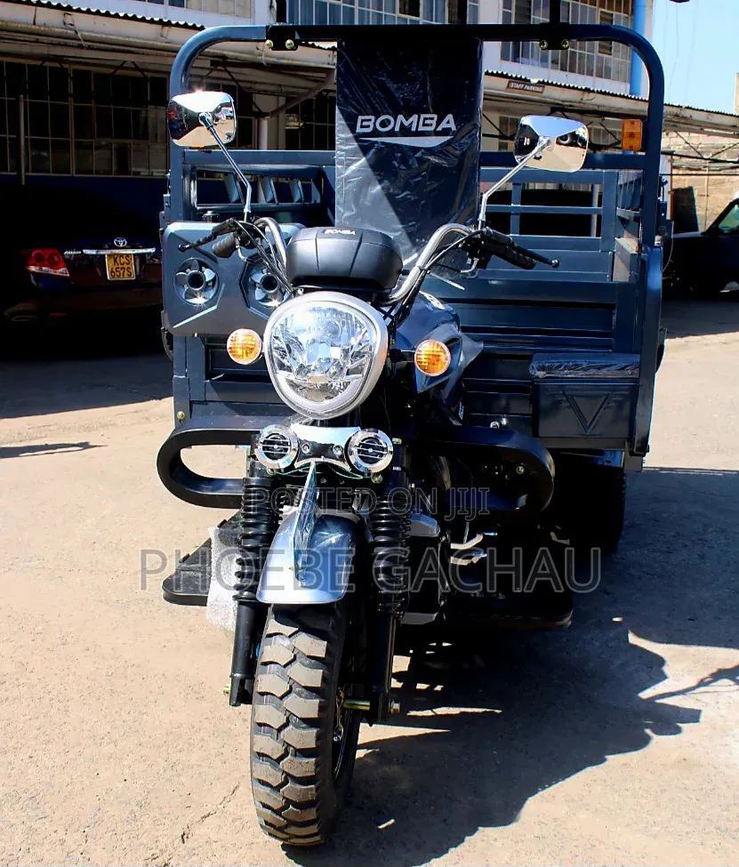 New Bomba 250cc 2026 Gray