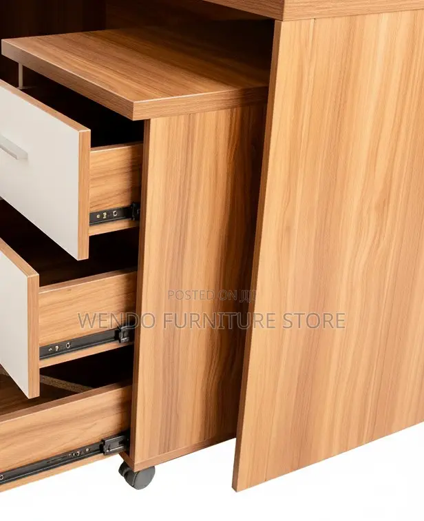 Office Desks; 1.8 Meters Executive Management Office Desk