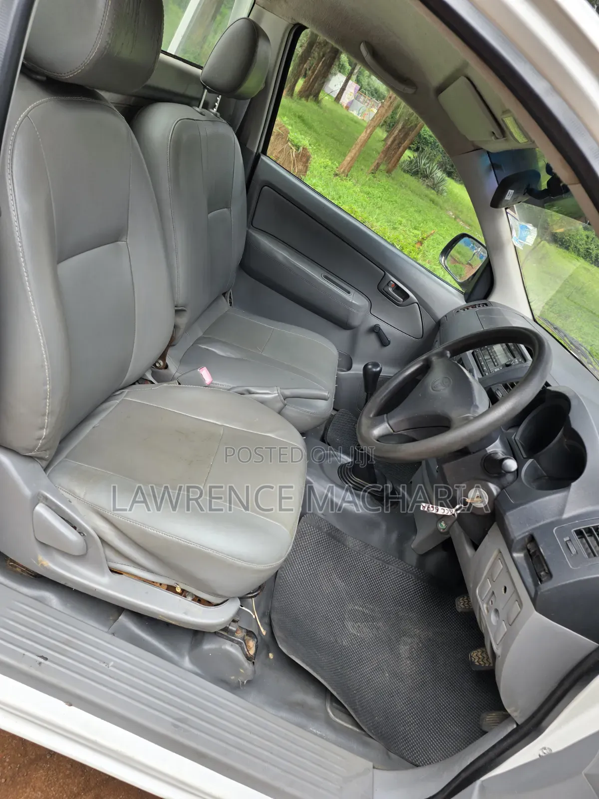 Toyota Hilux 2008 White