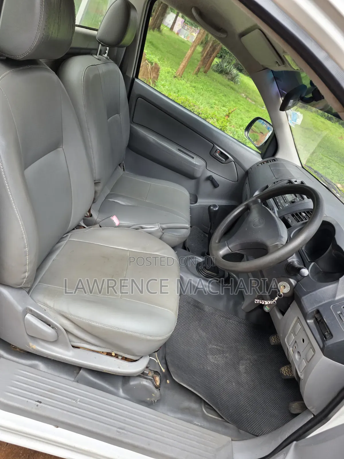 Toyota Hilux 2008 White