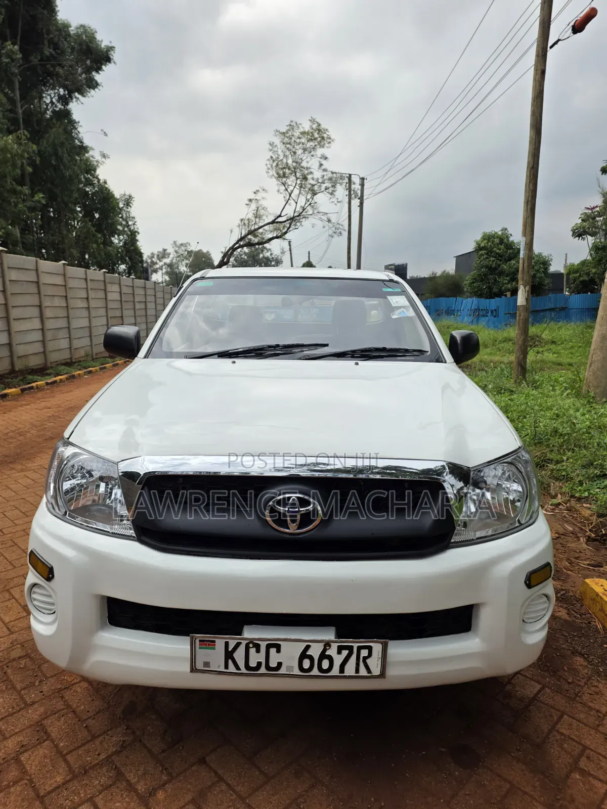 Toyota Hilux 2008 White
