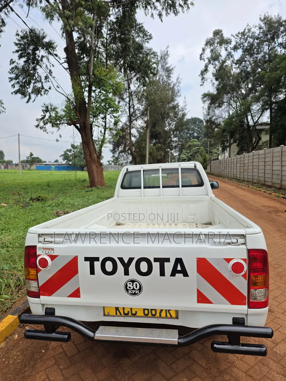 Toyota Hilux 2008 White