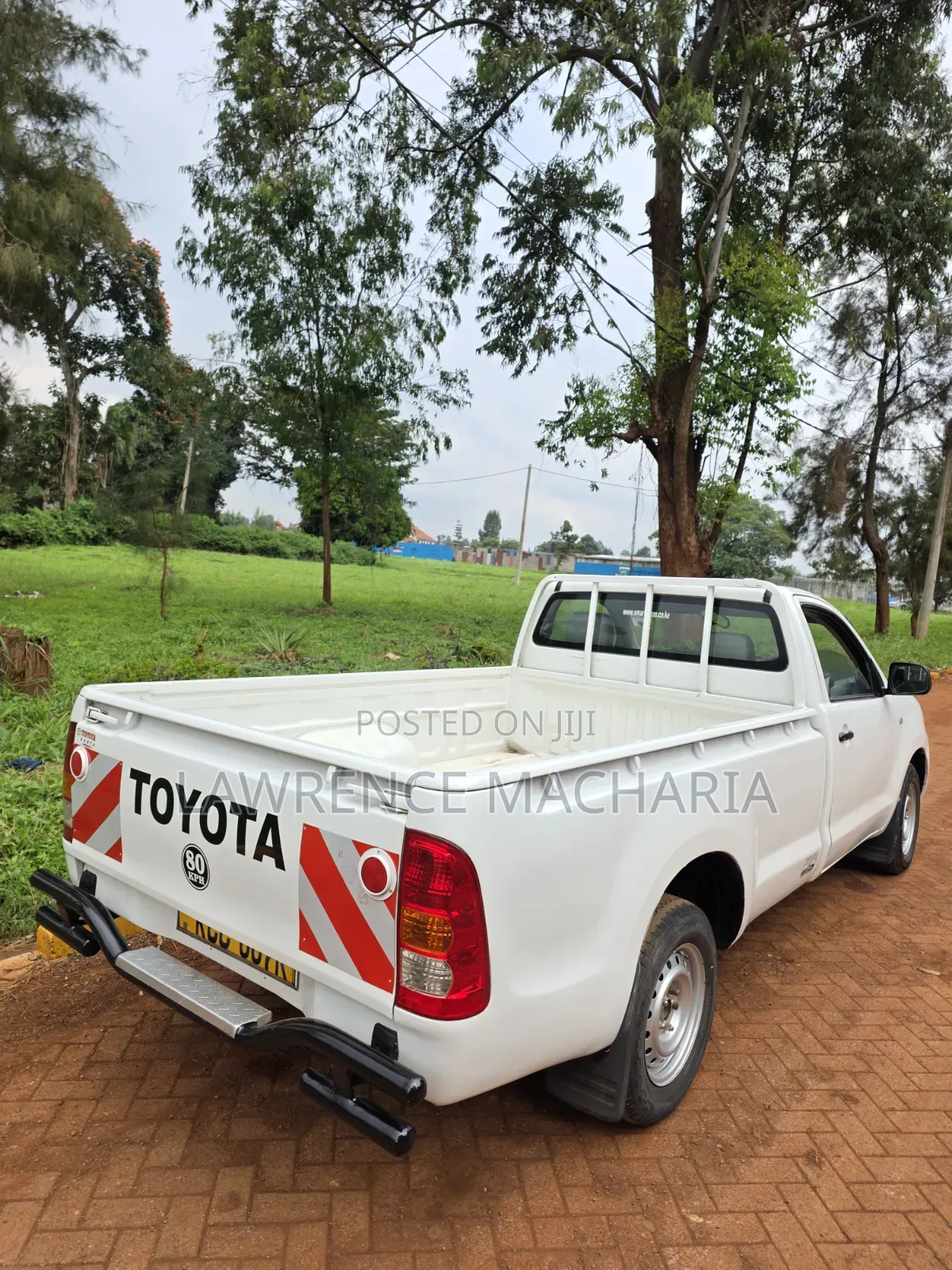 Toyota Hilux 2008 White