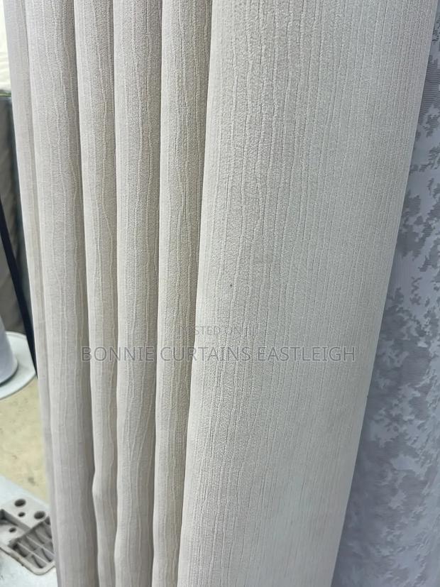 Modern Curtains Within Hooks - thumbnail 3