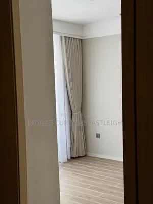Nice Modern Curtains for Dining Rooms
