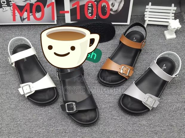 I Sell Shoes - thumbnail 9