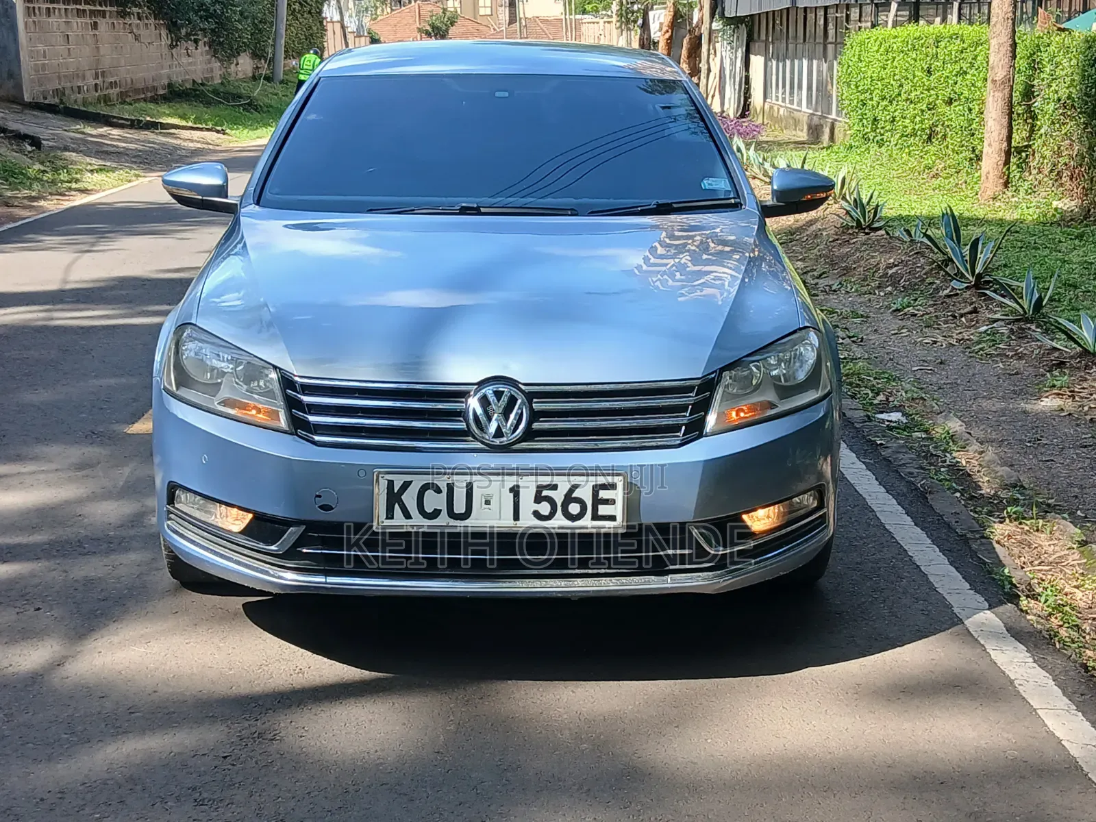 Volkswagen Passat 2013 Blue