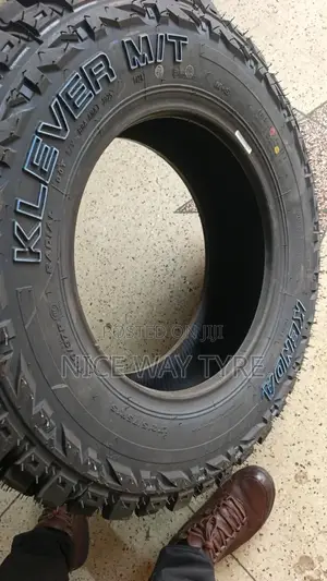 215/75r15 Kenda Klever