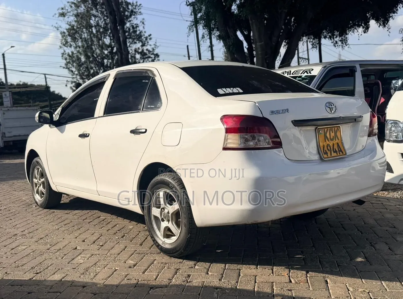 Toyota Belta 2009 White
