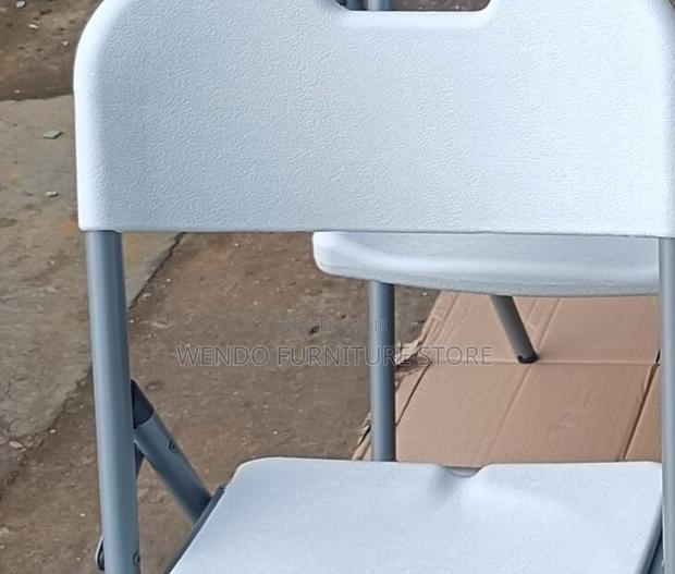 Office Chairs; Foldable White Training Chairs - thumbnail 3