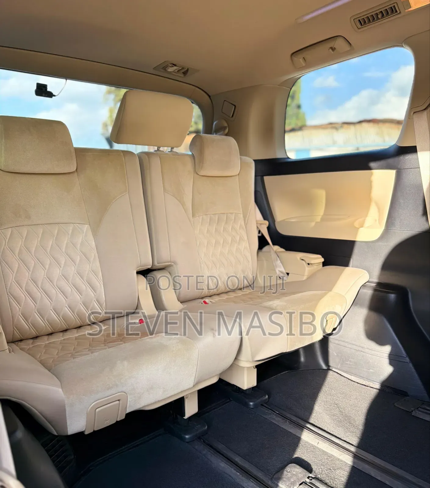 Toyota Alphard 2.5 Petrol FWD 2019 White