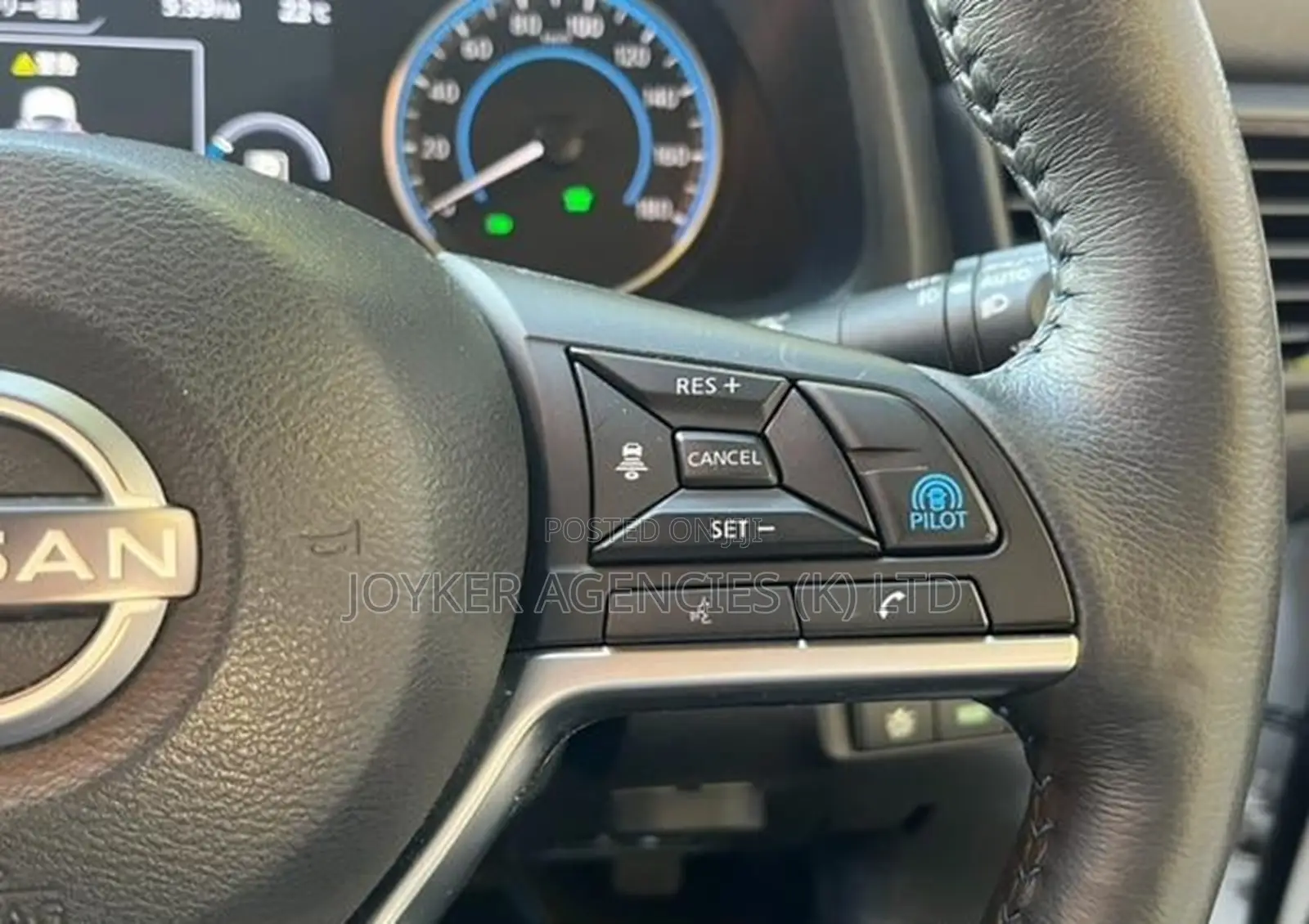 Nissan Leaf 2023 White