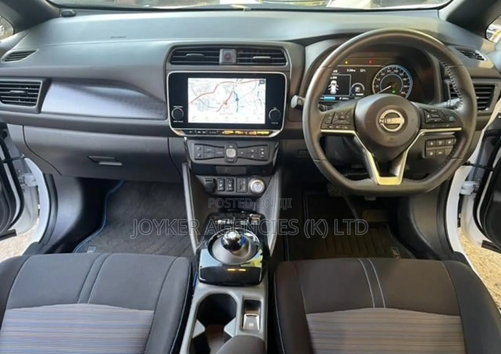 Nissan Leaf 2023 White